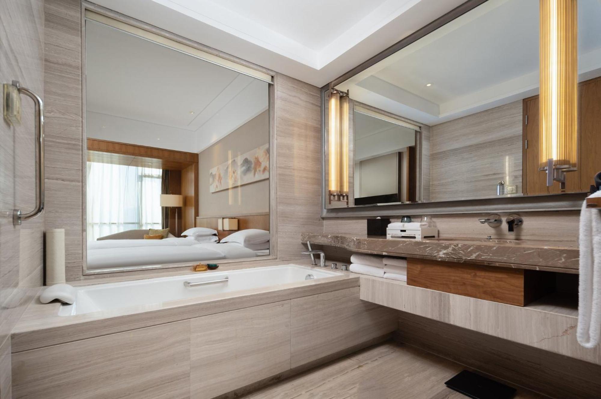 Crowne Plaza Fuzhou Riverside By Ihg מראה חיצוני תמונה